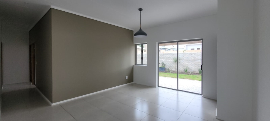 3 Bedroom Property for Sale in Mooikloof Country Estate Western Cape